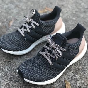 Adidas Ultraboost Women’s 7.5 Hardly Used